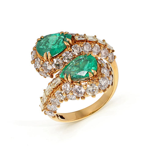 Pear Cut Emerald Diamond Ring 18K Yellow Solid Gold Size US 7 Handmade IGI Certified Jewellery