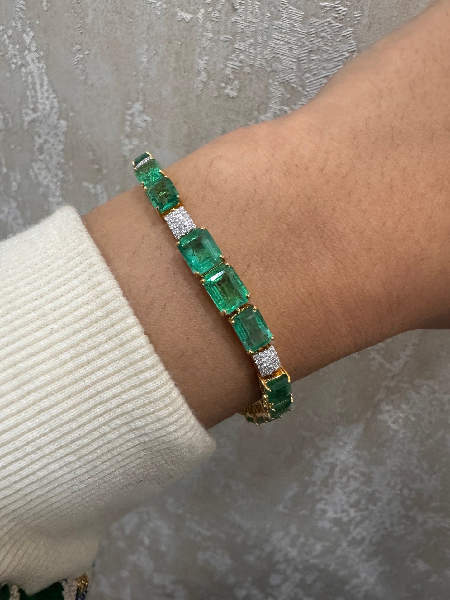 Emerald diamond 18k gold bracelet stackable jewelry / Dainty designer gemstone bracelets / Green gemstone jewelry for women