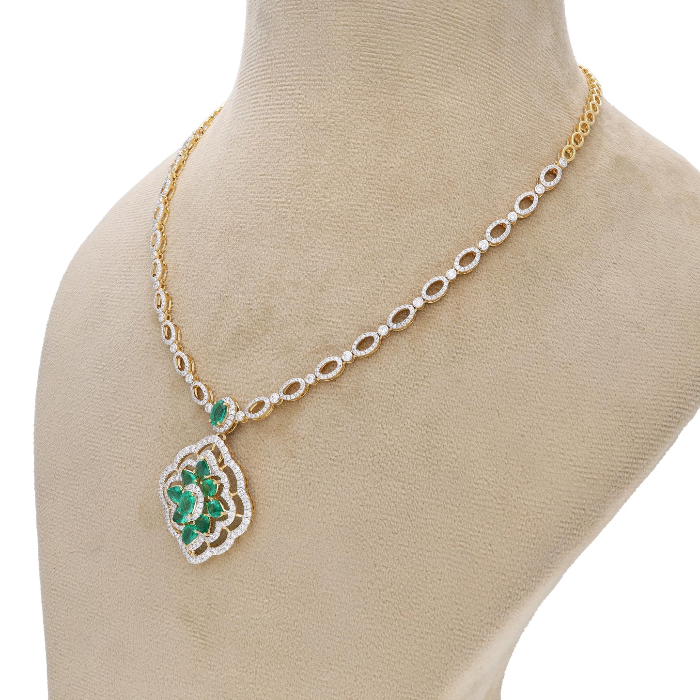 Emerald diamond pendant necklace gold / Diamond 18k yellow gold chain / Emerald necklace gold jewelry / Pear cut oval emerald pendant