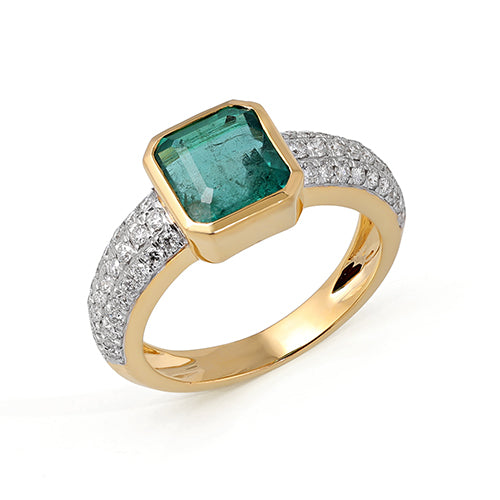 Octa Cut Emerald Diamond Ring 18K Yellow Solid Gold Size IND 12 Handmade IGI Certified Jewellery
